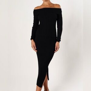 Steve Madden Elegant Off-Shoulder Dress